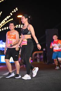 BIB: 
                            <button type="button" onclick="openModal(24382027)" class="btn btn-primary btn-sm float-right btn-popup" data-toggle="modal" data-target=".modal-high-quality">
                        <i class="fas fa-shopping-cart"></i> Add to Cart
                    </button>
                                            <button type="button" onclick="isThisMe(24382027, true)" class="btn btn-success btn-sm float-right btn-popup btn-isme hidden" data-toggle="tooltip" data-placement="bottom" title="นี่คือรูปของคุณใช่ไหม คลิกที่นี่เพื่อเอาเข้าอัลบั้ม">
                        <i class="fas fa-plus"></i> Add to album
                    </button>
                    <button type="button" onclick="isThisMe(24382027, false)" class="btn btn-warning btn-sm float-right btn-popup btn-isnotme hidden">
                        <i class="fas fa-ban"></i> Remove from album
                    </button>